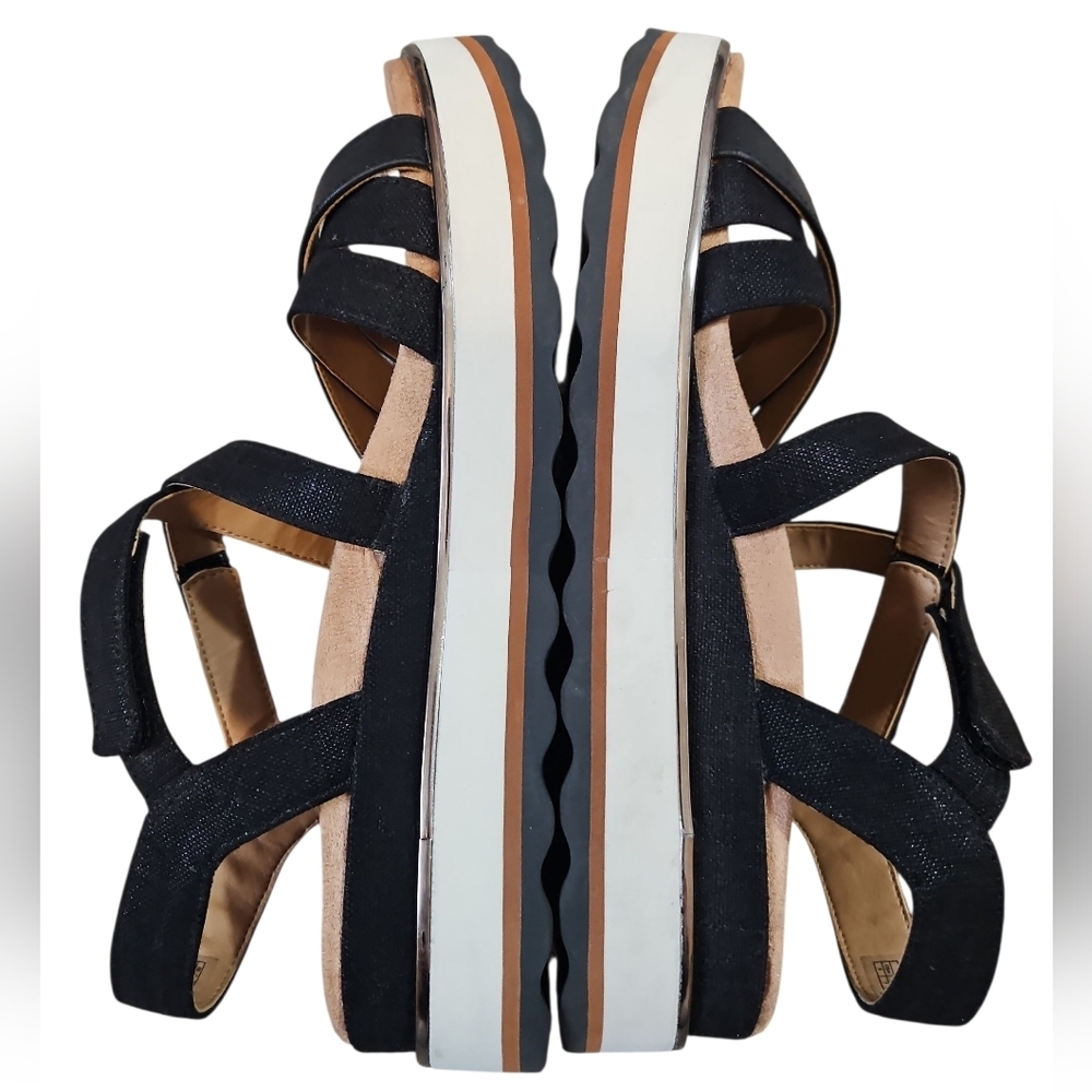 Vionic Kellyn Black Strappy Leather Platform Sand… - image 9